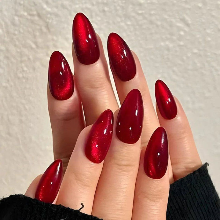 Glamorous Lace Fake Nails Bowlift