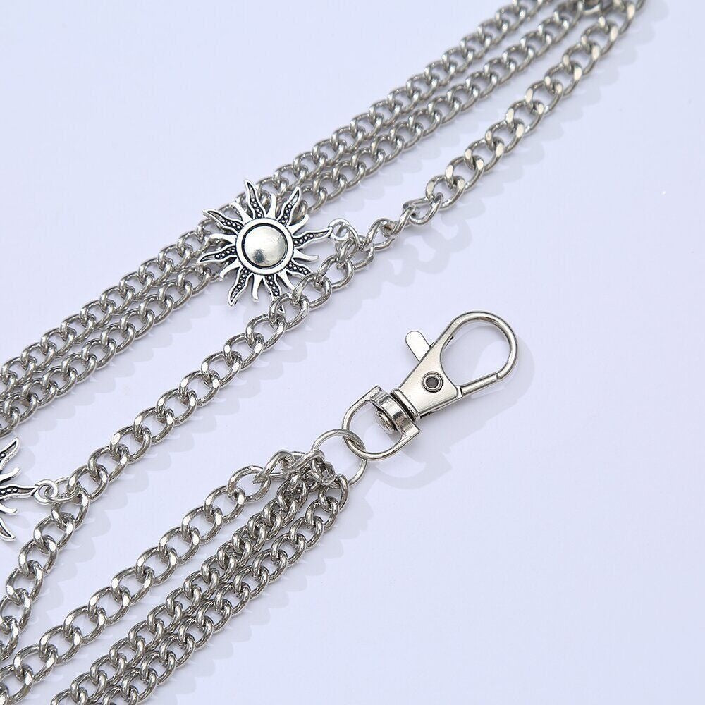 Fashionable chain necklace with sun motifs Bowlift