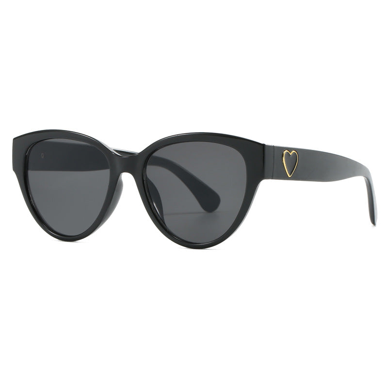 Women's Cat-Eye Sunglasses with Luxurious Leopard Print and Charming Details Bowlift