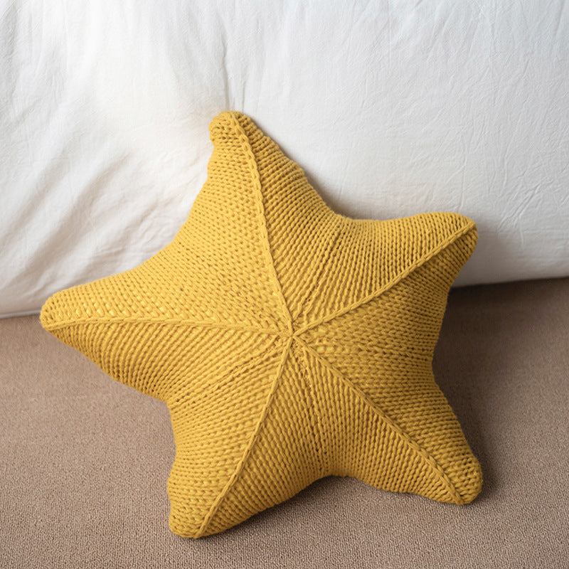 Star-Shaped Chunky Knit Decorative Cushion Bowlift