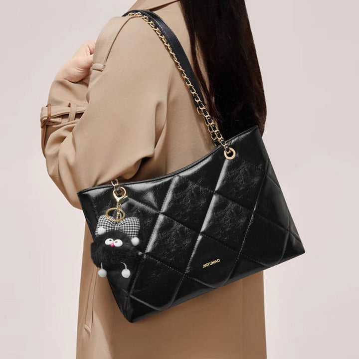 Quilted Fashion Tote Bowlift