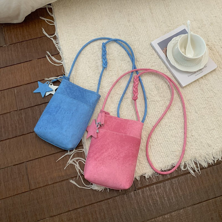 Fashionable shoulder bag with braided shoulder strap Bowlift