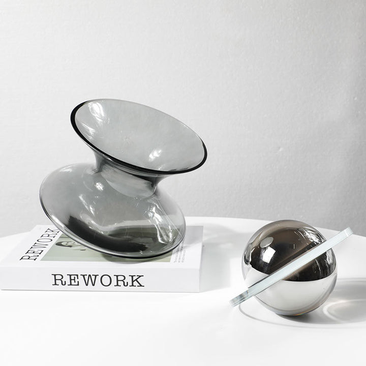 Elegant Decorative Glass Vase