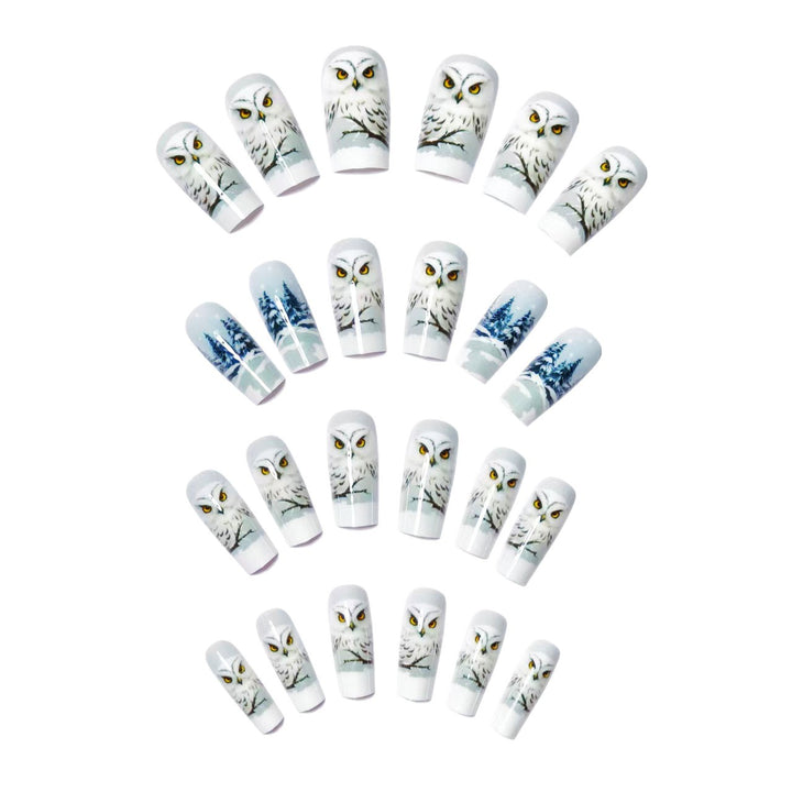 Snowy Owl-Inspired Holiday Nail Art Bowlift