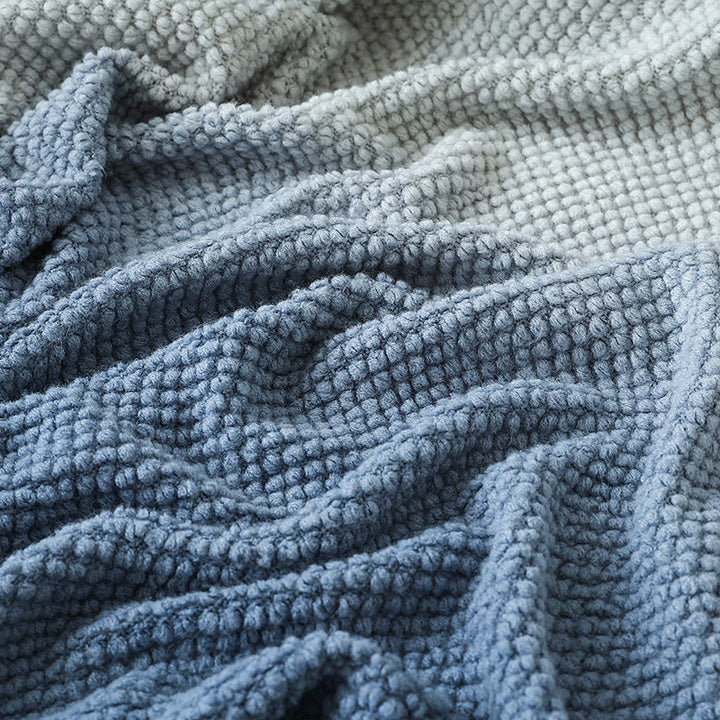 Ladies cozy throw blanket Bowlift
