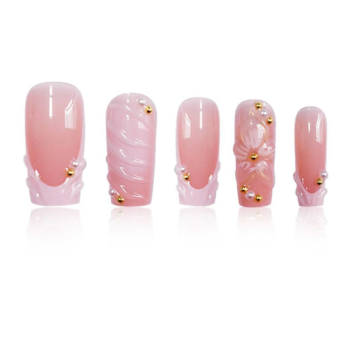Ornate Floral Press-On Nail Set Bowlift