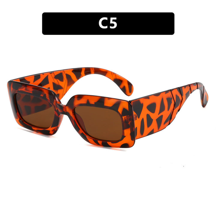 Women oversized sunglasses in fashionable snake leather look Bowlift