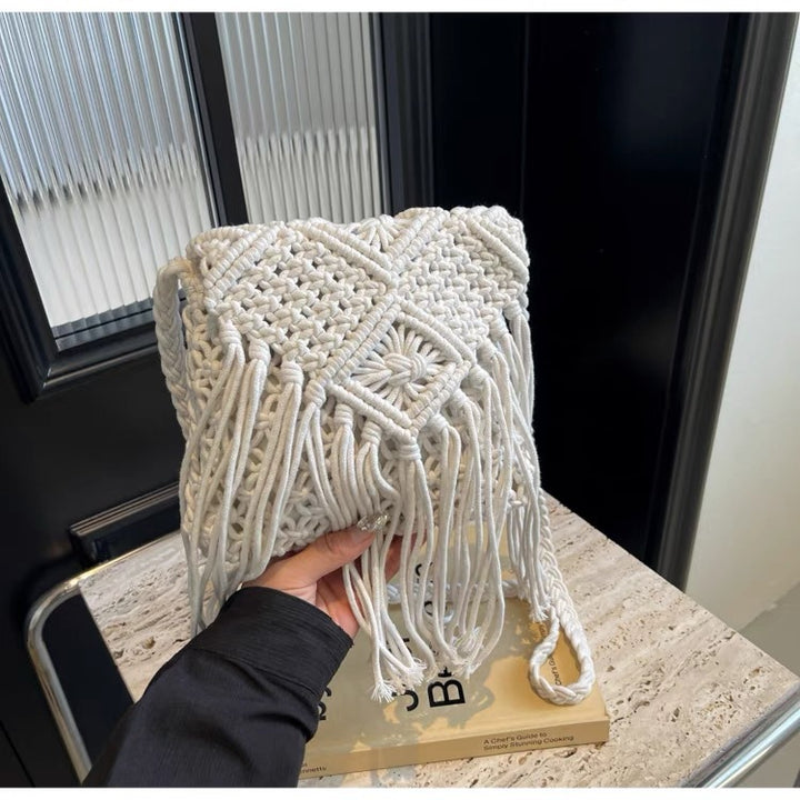 Macrame Shoulder Bag with Fringes Bowlift