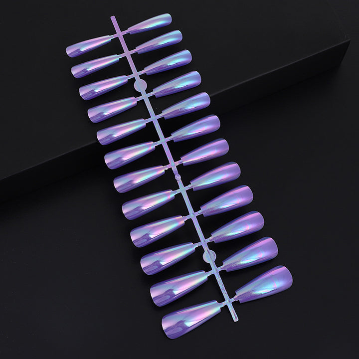 Artifical nails in modern holographic design Bowlift