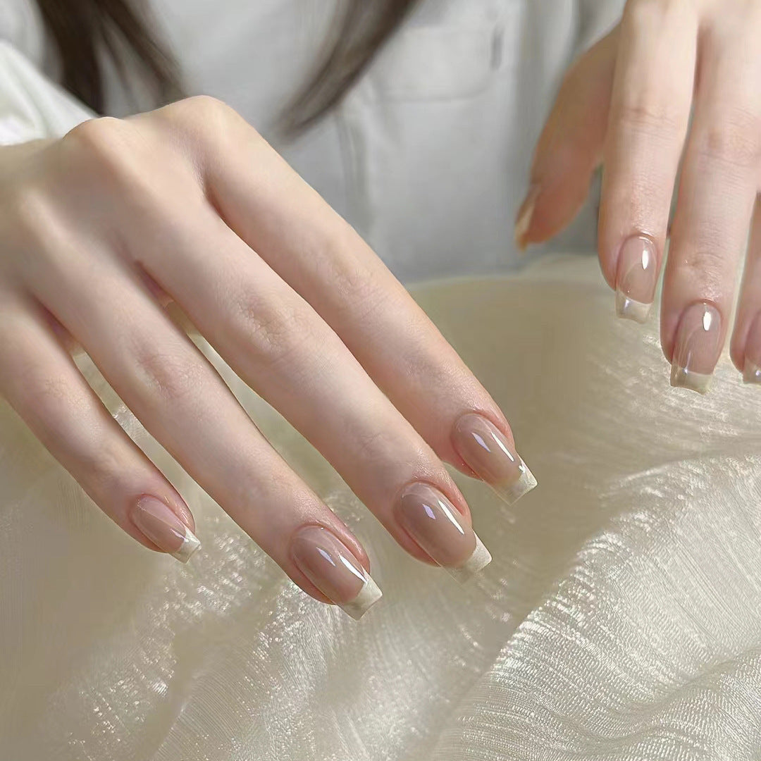 Trendy moon and star design artificial nails Bowlift