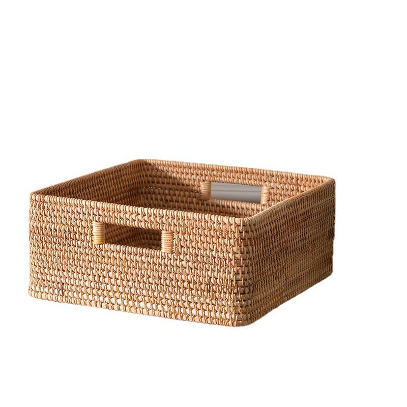 Women's braided storage basket Bowlift