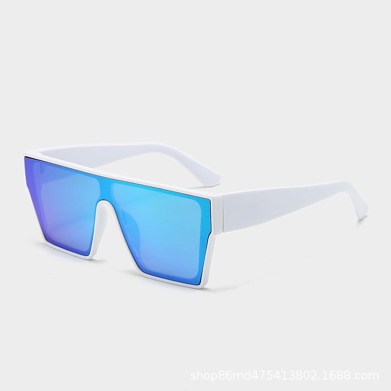 Women's large rectangular sunglasses with modern frame and UV protection Bowlift