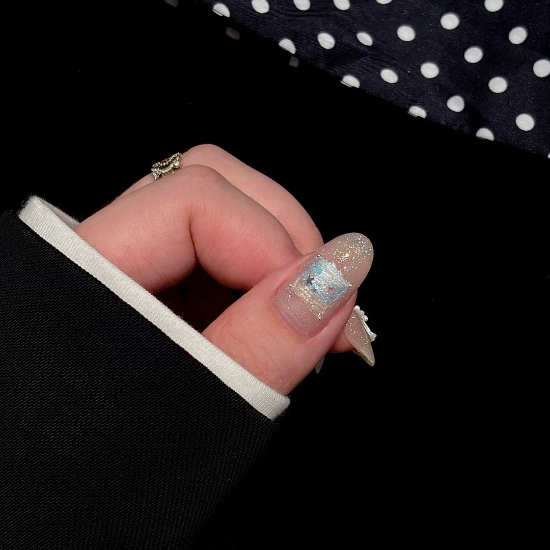 Acrylic Nail Set with Dreamy Glitter and Pearl Designs Bowlift