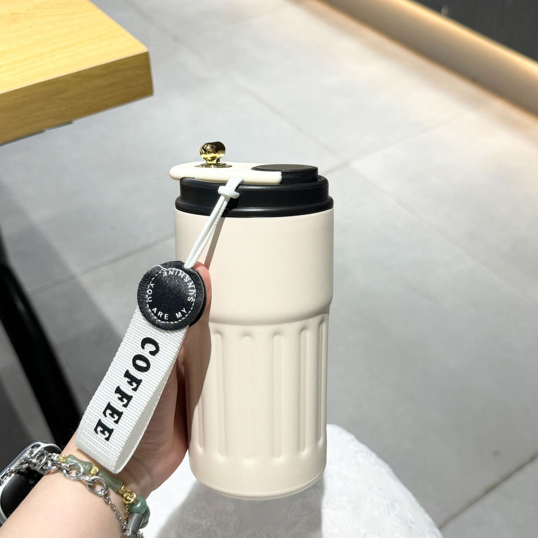 Women stylish and innovative coffee mug Bowlift
