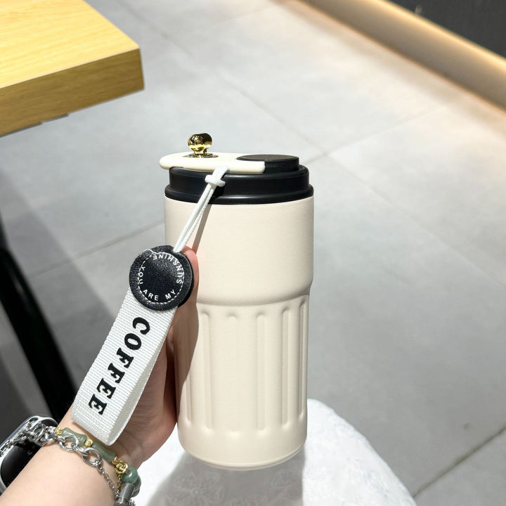 Women stylish and innovative coffee mug Bowlift