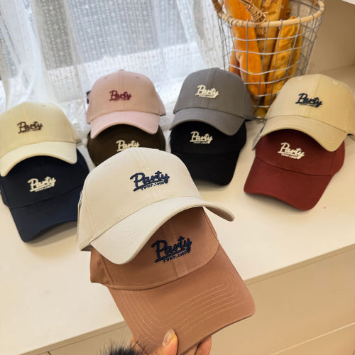 Women's Casual Embroidered Baseball Cap Bowlift 1783922605