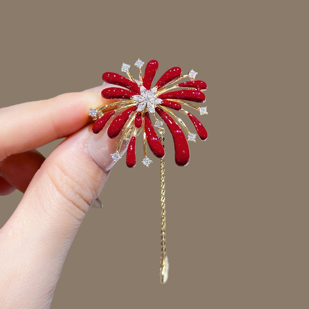 Sparkling flower brooch with chain pendant Bowlift