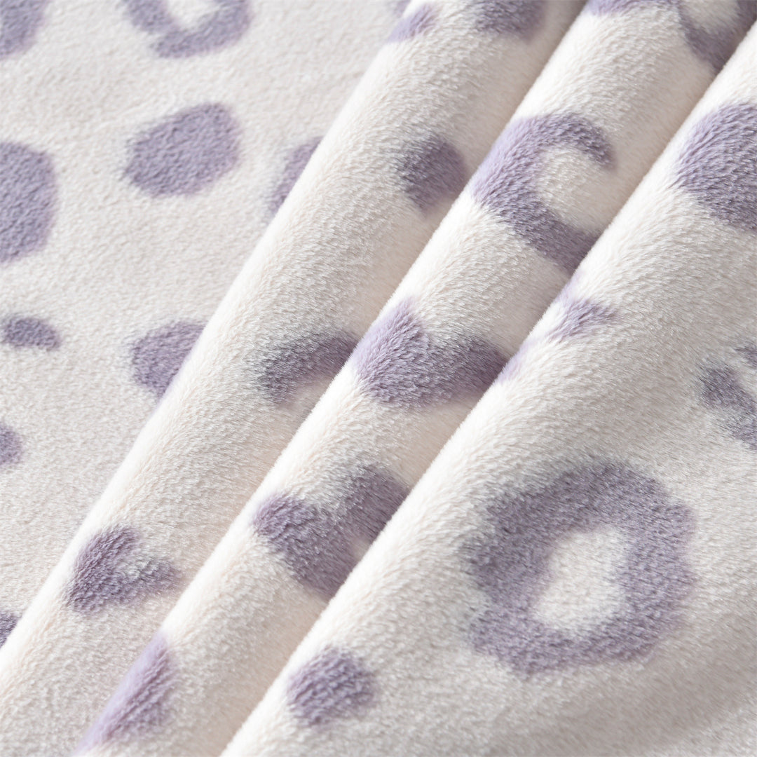 Luxury Leopard-Print Fleece Throw Blanket Bowlift