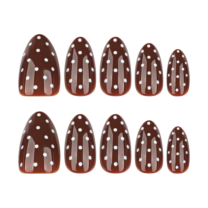 Artful Nail Art with Dots Bowlift