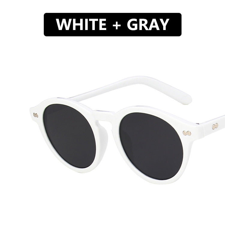 Ladies extravagant round sunglasses with lightweight frame structure and polarized lenses Bowlift