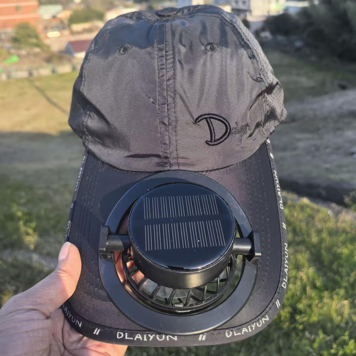 Sporty baseball cap with detachable solar fan Bowlift