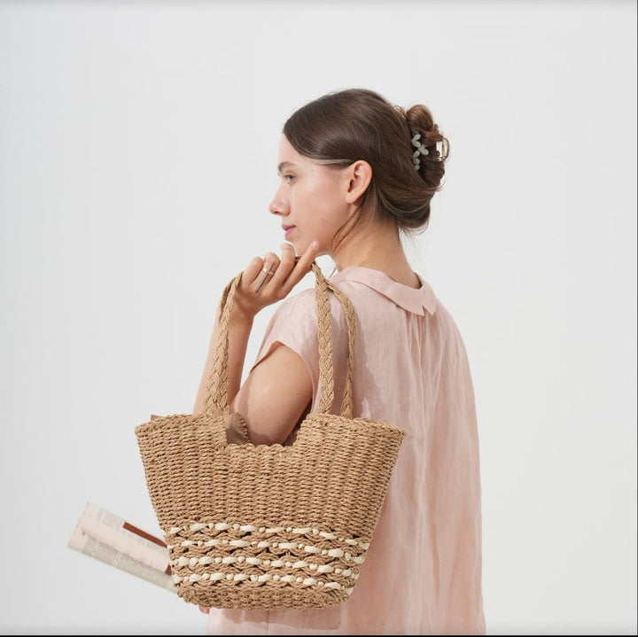 Handwoven beach bag in modern design Bowlift