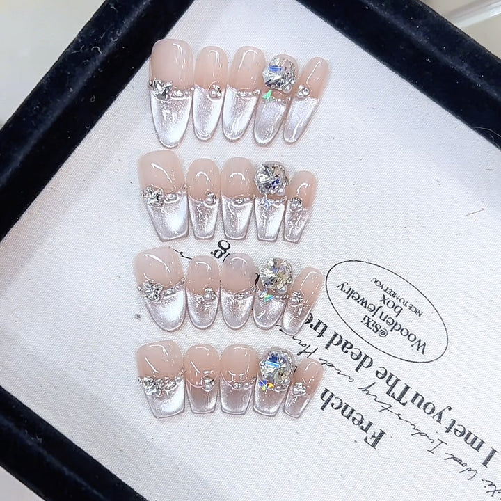 Artificial Nail Art Bowlift