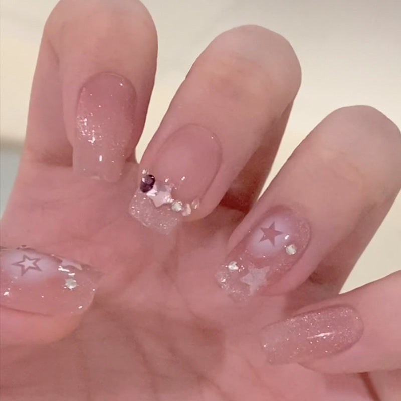 Glamorous Artificial Nails Bowlift
