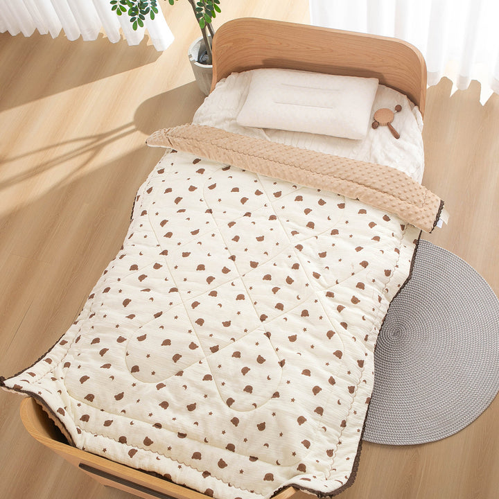 Women’s bedspread with high-quality floral design Bowlift