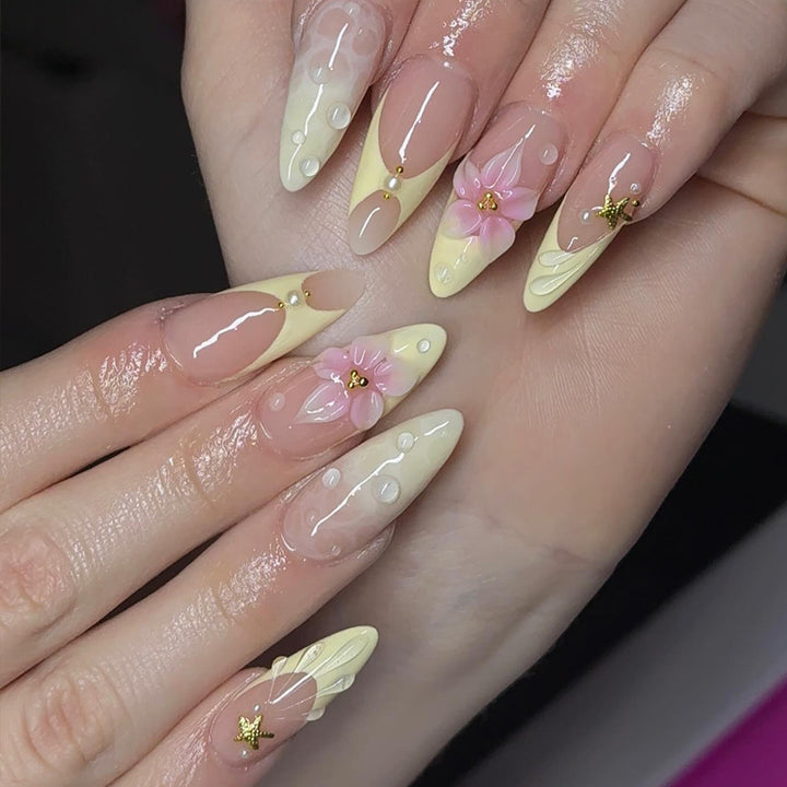 Artistic Press-On Nail Set with Floral Design Bowlift