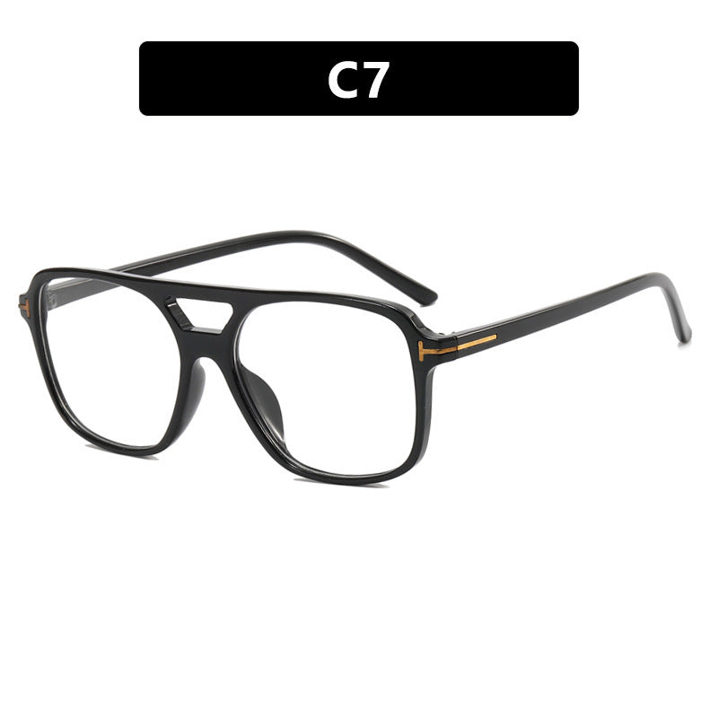 Ladies stylish sunglasses in modern rectangular design Bowlift