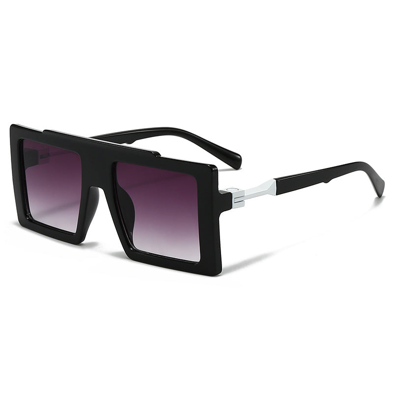 Ladies fashionable sunglasses with rectangular frame Bowlift