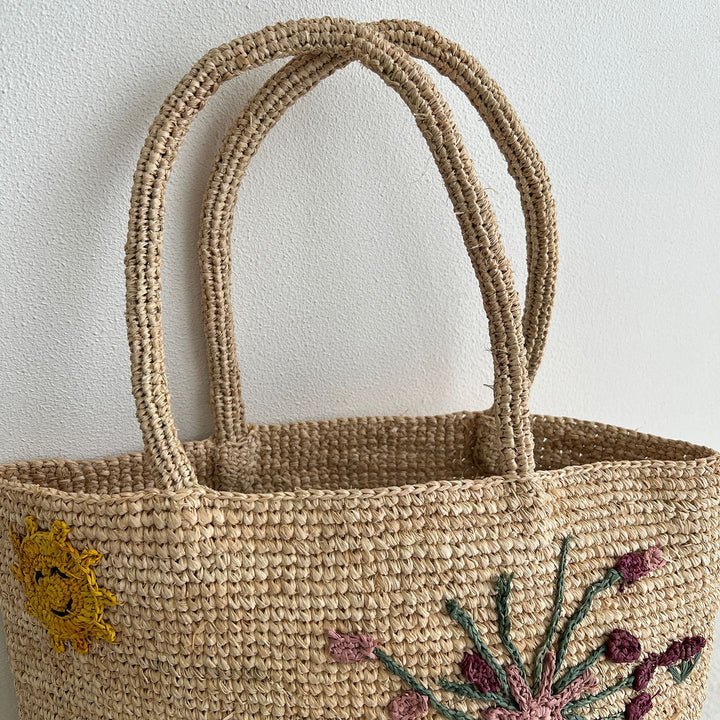 Handmade straw bag with floral embroidery design Bowlift