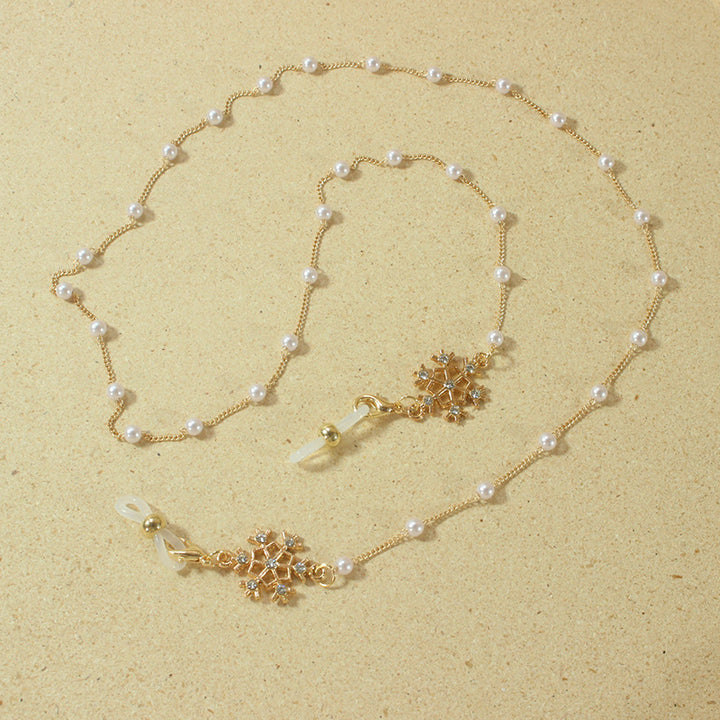 Elegant glasses holder chain with pearls and snowflake pendant Bowlift