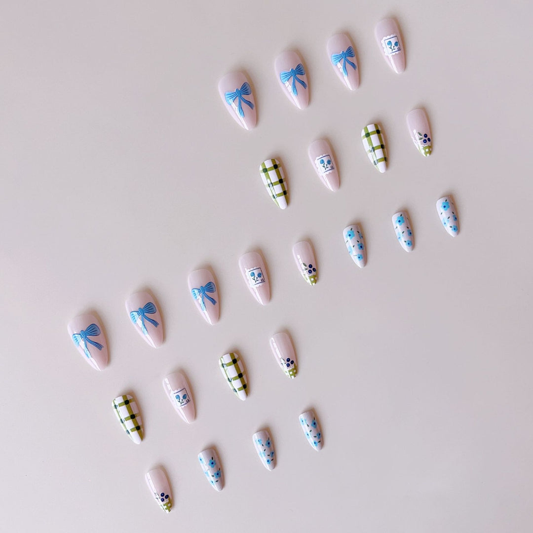 Artificial Nail Design Bowlift