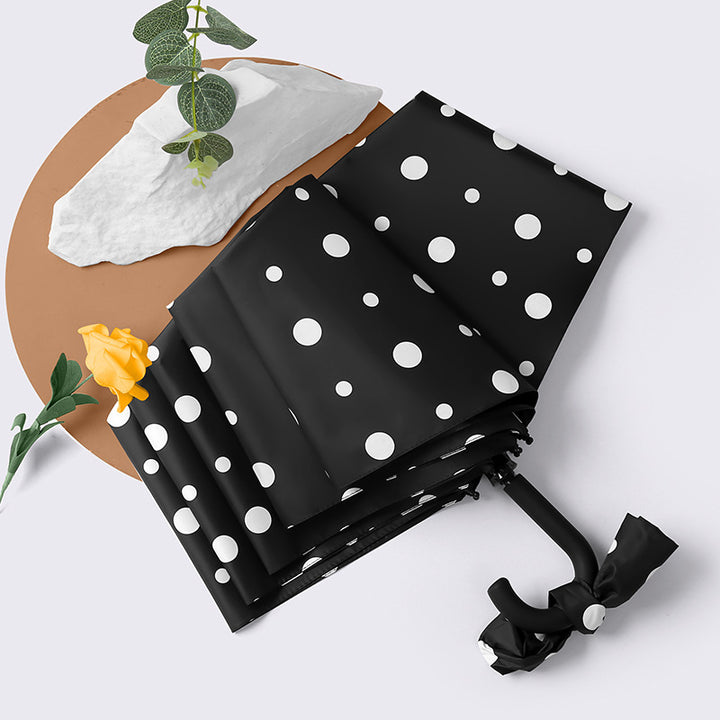 Women's Foldable Umbrella with Elegant Heart Design Bowlift