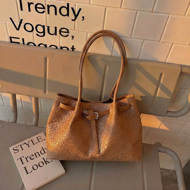 WoTextured Leather Tote Bag Bowlift