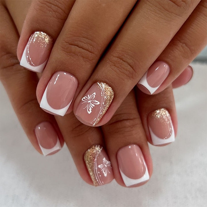 Artificial nail set with elegant high-gloss finish and natural look Bowlift