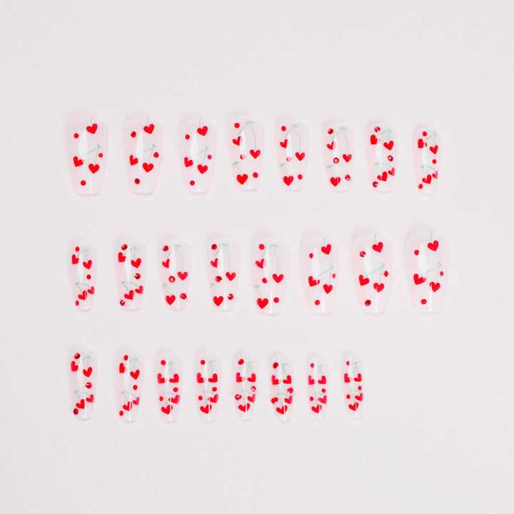 Artificial nail art with romantic heart design Bowlift