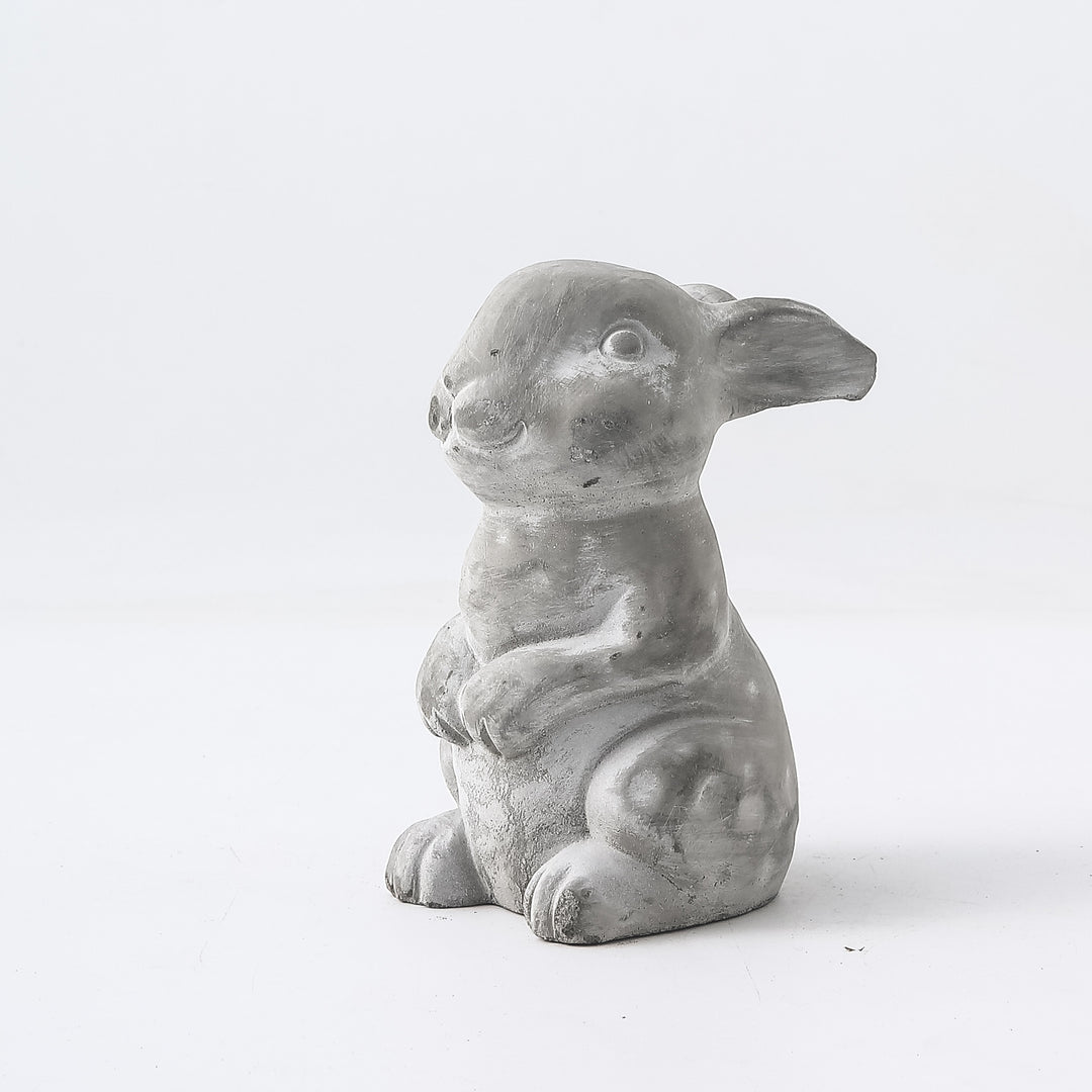 Decorative Hare Sculpture Bowlift