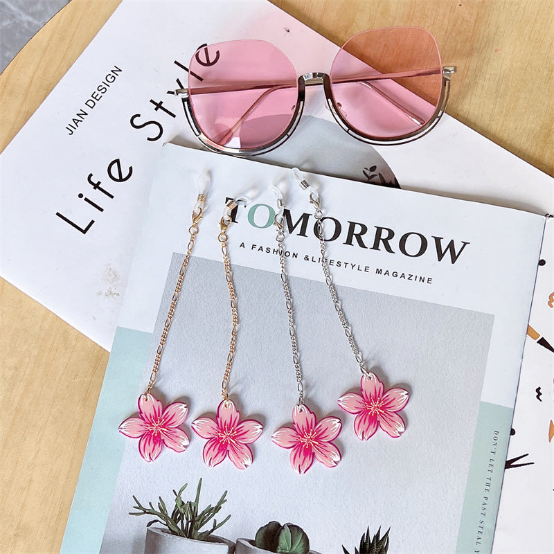 Floral Charm Dangle Earrings Bowlift