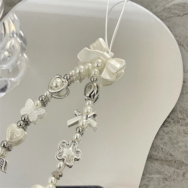 Heart and Butterfly Charm Beaded Bracelet Bowlift