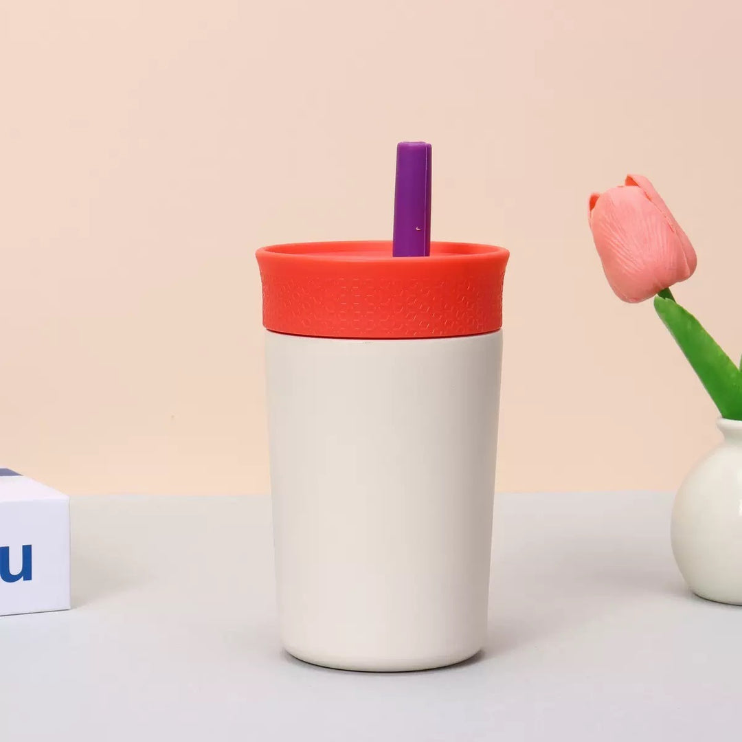 Women insulated coffee cup with integrated straw Bowlift