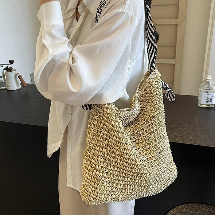 Trendy Jute Bag Bowlift
