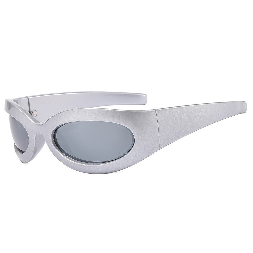 Women’s fashionable sunglasses with oval frame and modern finish Bowlift