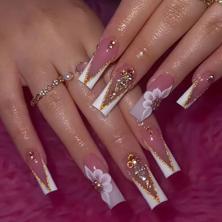 Ornate Floral Nail Art Set Bowlift