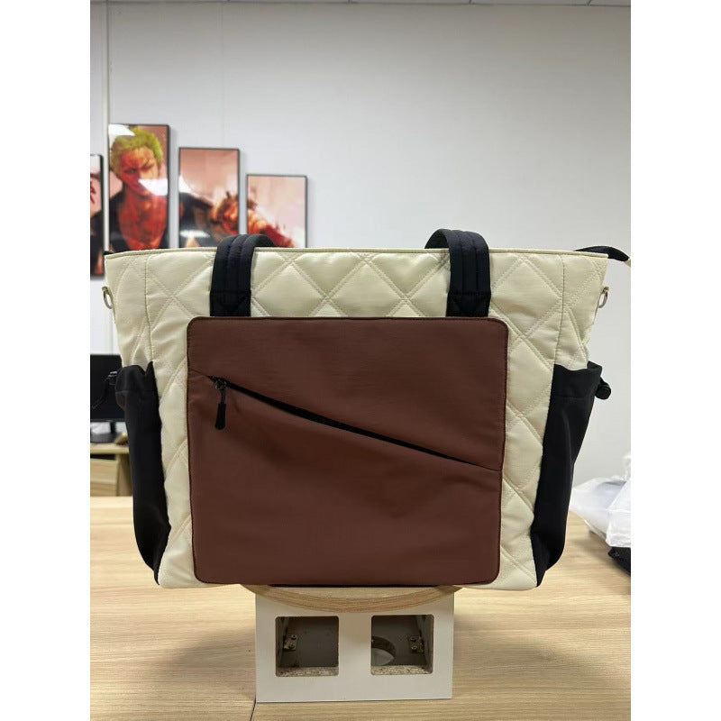 Elegant shopping bag with practical multiple compartments Bowlift