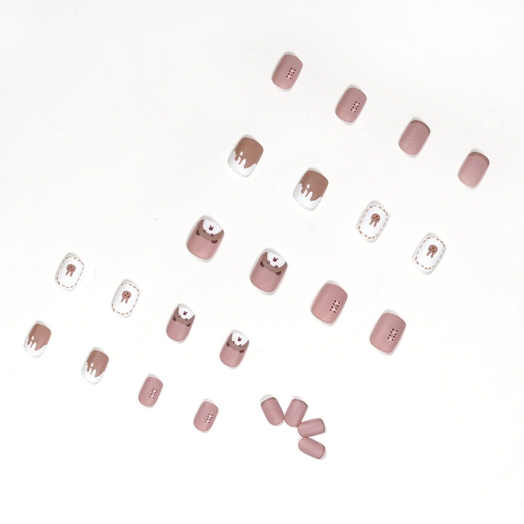 Artful nail art with bear motif Bowlift