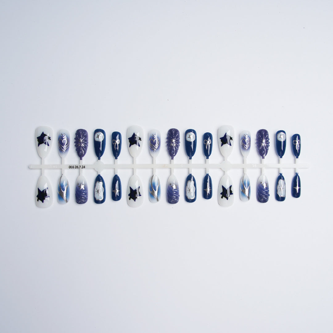 Acrylic nail set with stylish designs Bowlift