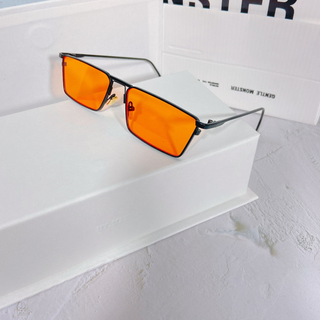 Fashionable sunglasses with rectangular metal frame Bowlift
